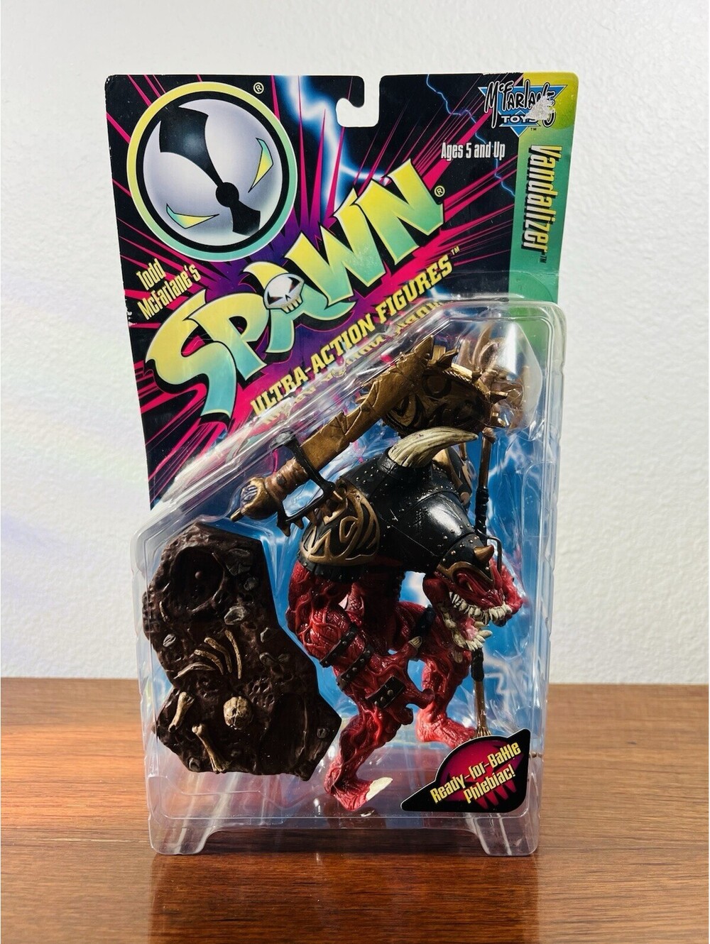 McFarlane Toys 1996 Spawn Series 5 "Vandalizer" Action Figure Red Variant NIB